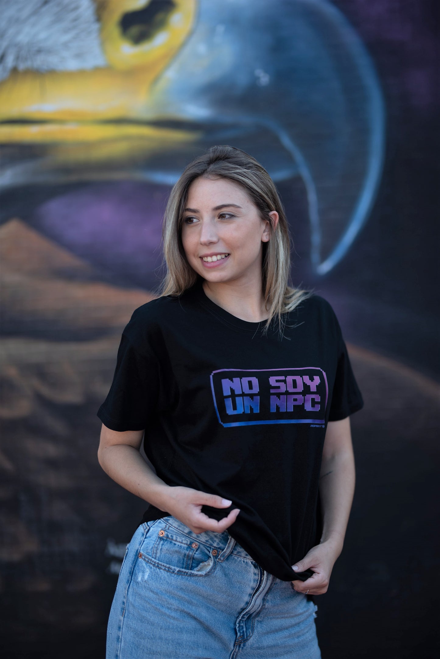 Camiseta no soy un NPC modelo delante rspect gaming